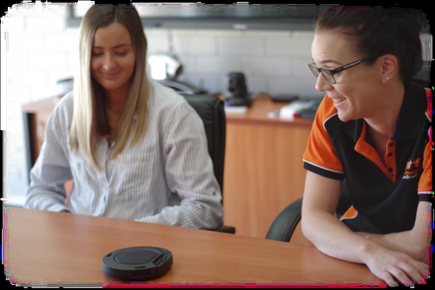 Video Conferencing Huddle Cam 3 & Air Pod Microphone - Image 4