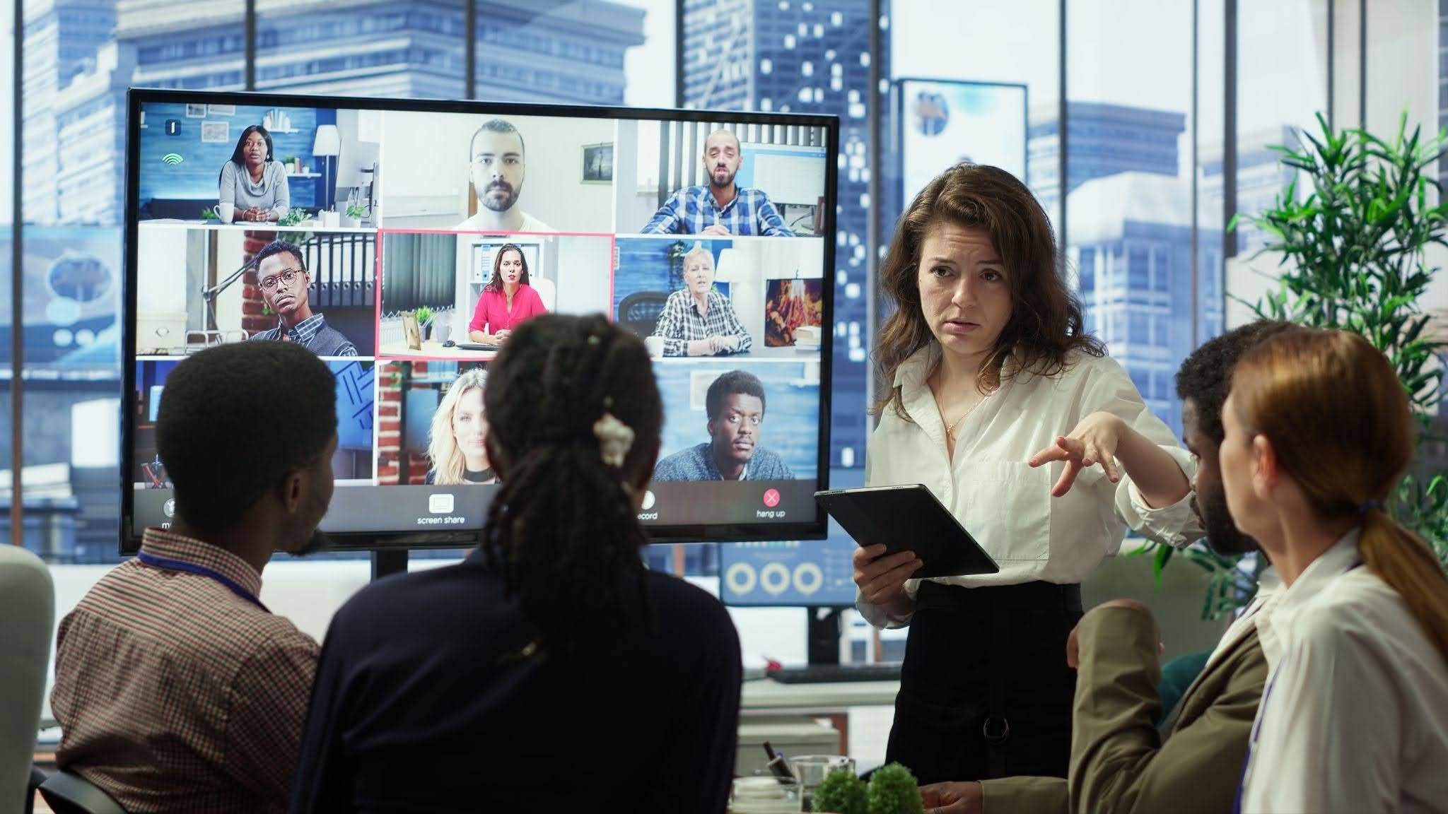 Common Video Conferencing Problems in Meeting Rooms and How to Fix Them